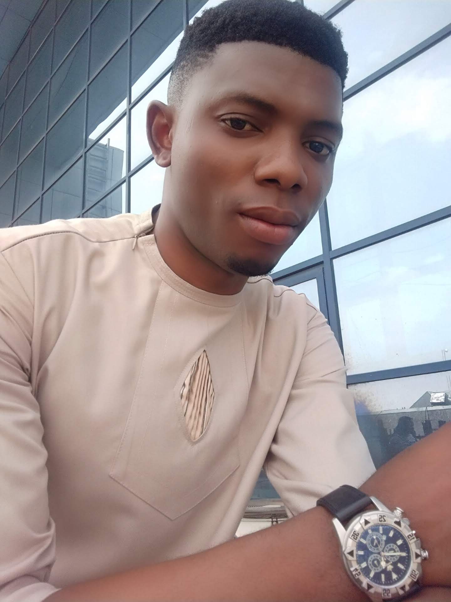 Bernard Bassey, website and mobile app developer
